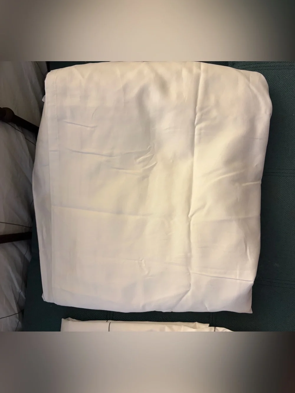 BROOKLINEN Luxe 480-Thread Count 100% Cotton Flat Sheets